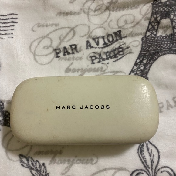 Marc Jacobs Sunglasses - Picture 4 of 4